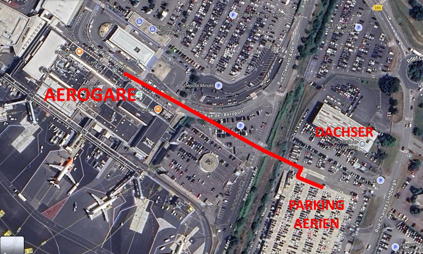 Vue a&eacute;rienne de l'a&eacute;roport et parking A&eacute;roport Nantes